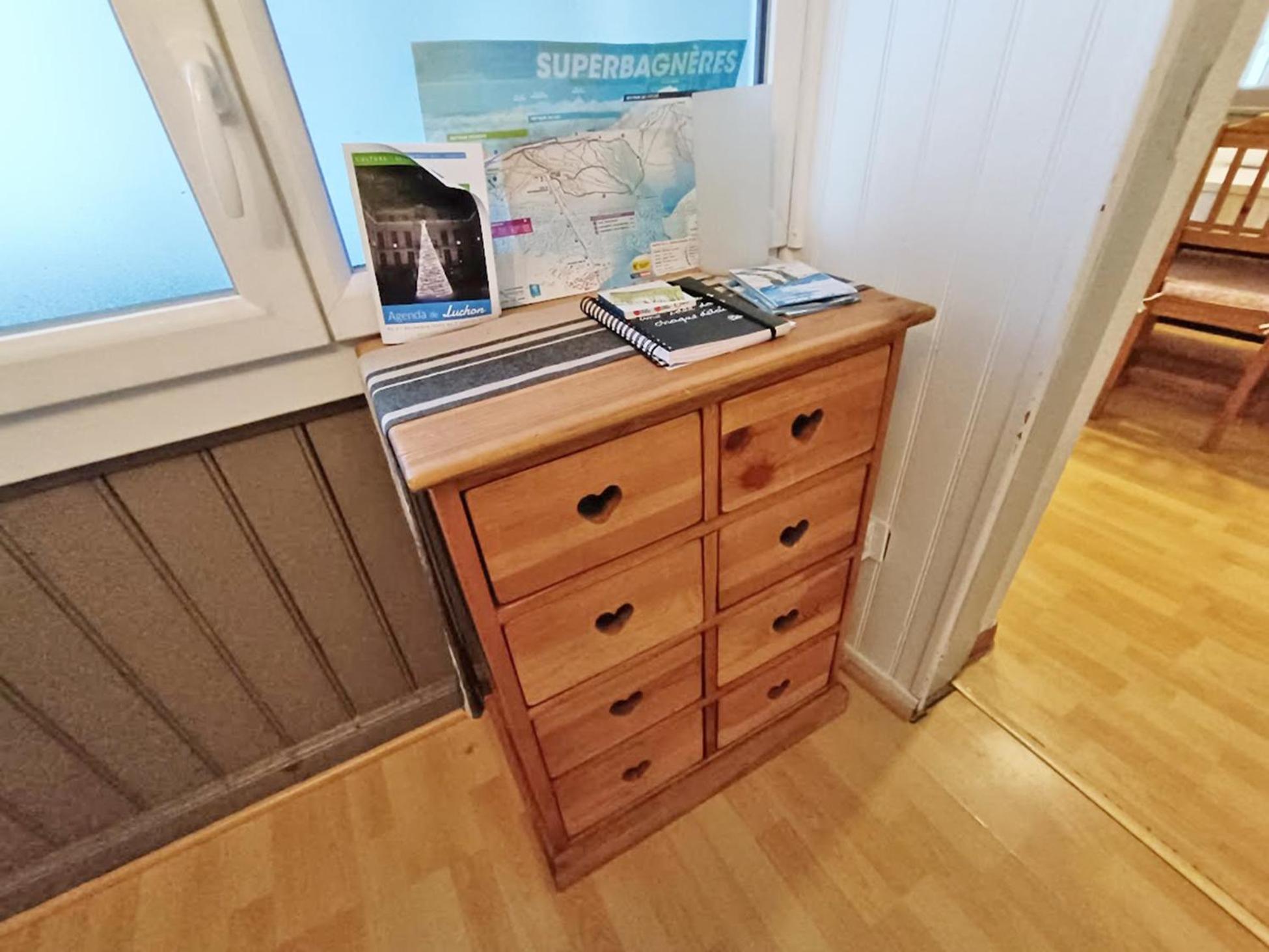 شقة Les Estives, T2 Bis, Centre Luchon, Wifi, 6 Personnes Bagnères-de-Luchon المظهر الخارجي الصورة